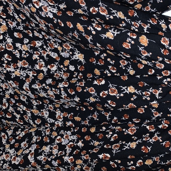 Off shoulder romper - Picture 2 of 2